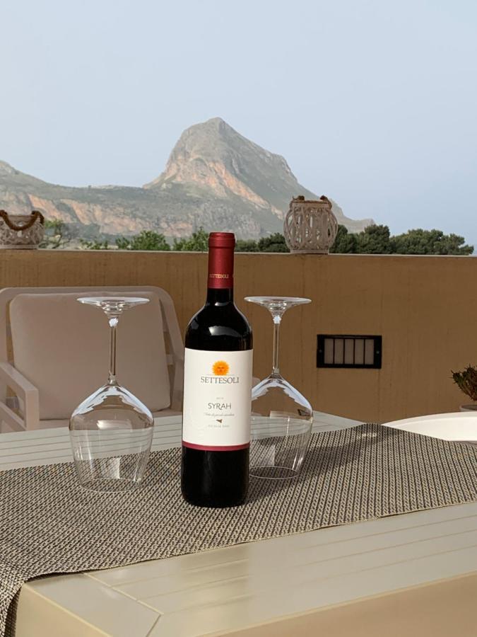 Cala Di Ponente Hotel กัสเตลลุซโซ ภายนอก รูปภาพ