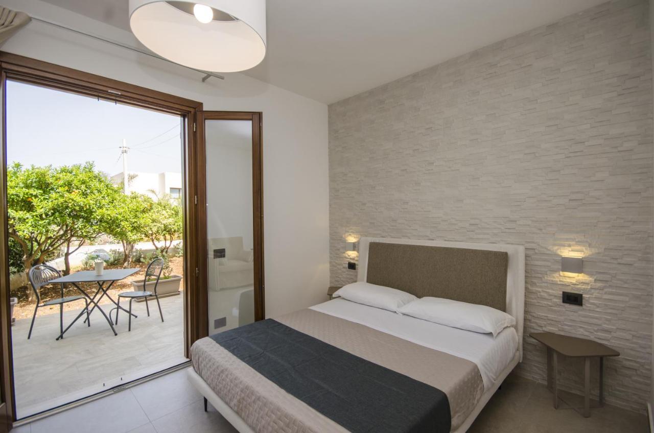 Cala Di Ponente Hotel กัสเตลลุซโซ ภายนอก รูปภาพ