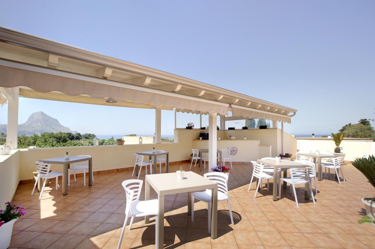 Cala Di Ponente Hotel กัสเตลลุซโซ ภายนอก รูปภาพ