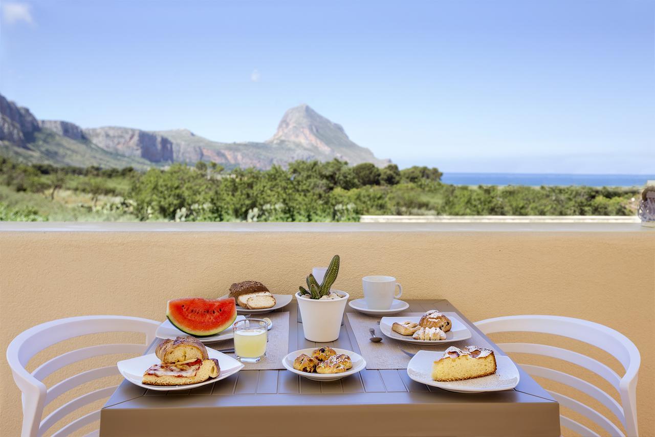Cala Di Ponente Hotel กัสเตลลุซโซ ภายนอก รูปภาพ